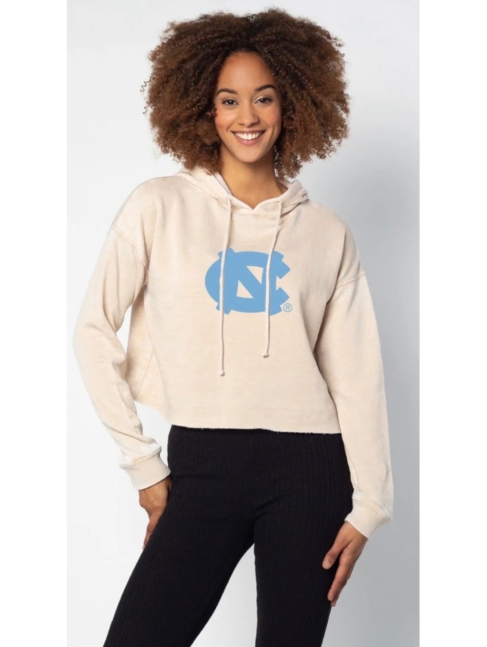 Chicka-d Cropped Hoodie with North Carolina UNC Logo in Cream NWT